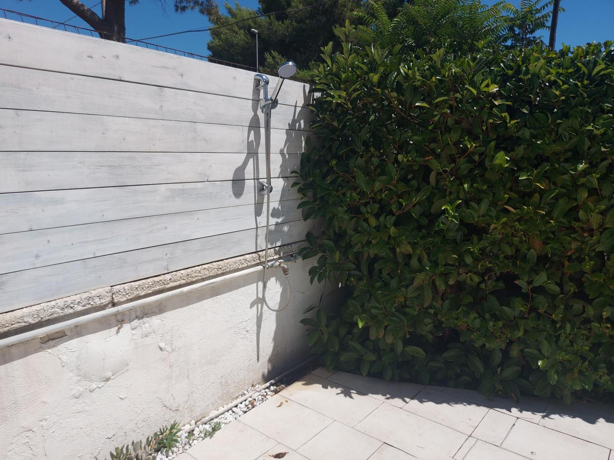 Casa Fiori Di Maggio * Pulsano